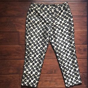 ANN TAYLOR signature trousers.